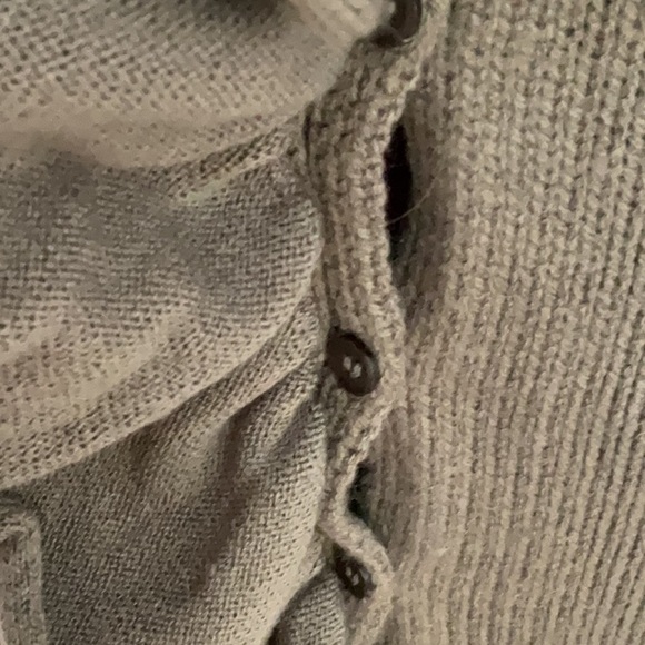 NWOT The Limited Gray Colored Cardigan - Picture 3 of 4